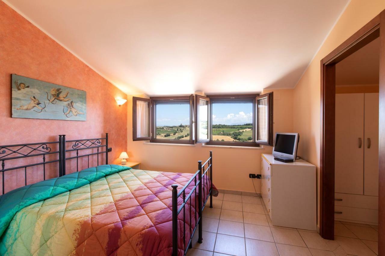 B&B La Casa Fra Gli Olivi Marsciano Extérieur photo